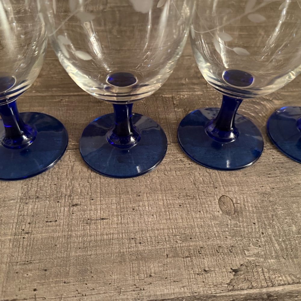 Vintaged Elegant Etched Glass Goblets with Blue - Picture 3 of 5
